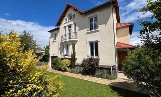 La Pradelle Maison | Large house with garden