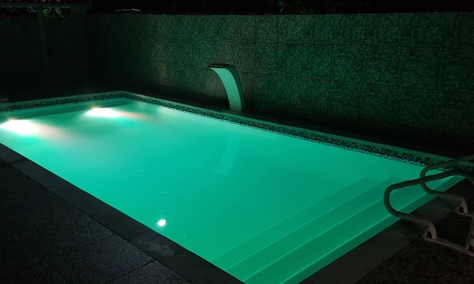 Foguete Maison | BROAD MAISON AVEC 4 CHAMBRES ET 3 SALLES DE BAINS, PISCINE, churraqueira, télévision par câble et WIFI