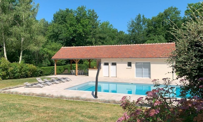 Veigne Maison | Large house with swimming pool in the heart of the Loire Valley