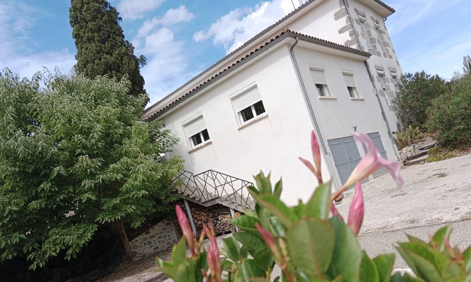 Nerac Cottage | Grande maison idéale famille et/ou télétravail.Gîte chauffé.