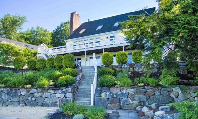 Laconia Maison | Grande maison au bord du lac - 14 personnes