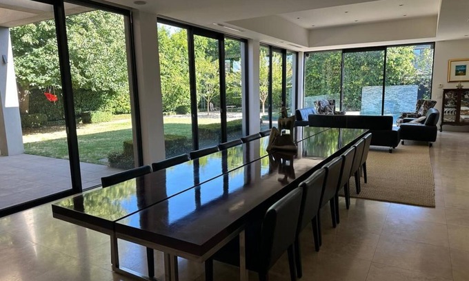Caulfield North Maison | Large luxury home in great inner Melbourne location