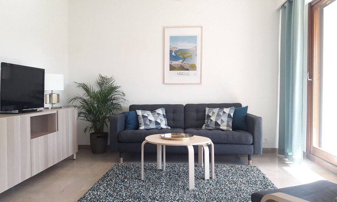 La Panouse Appartement | Grand T2 récent et agréable à vivre, à proximité du Parc National des Calanques