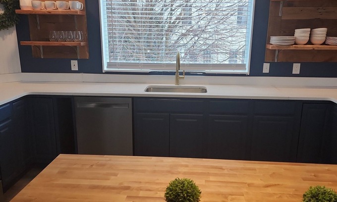 Waterville Appartement | Large open concept Apartment in downtown Waterville. Completely renovated