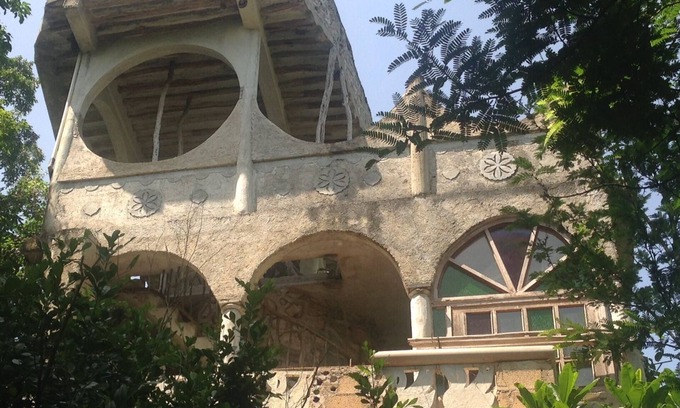 Cuncunul Lit Et Petit-Déjeuner | Grande maison en pierre moderne et privée dans un petit village maya. Près de Valladolid.