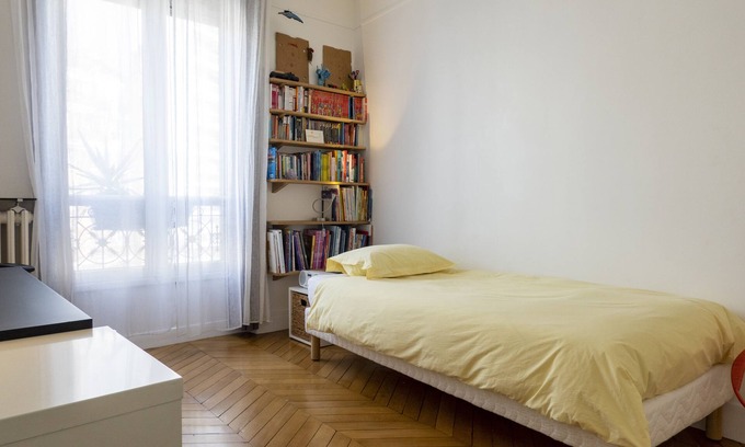 12th Arrondissement Lit Et Petit-Déjeuner | Grande chambre calme et confortable, Paris 12e tout près du métro Daumesnil