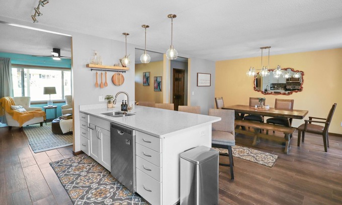 Millard Maison | Large Ranch; 4 Bed; 2.5 Bath; Patio