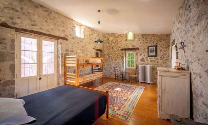 Fargues-sur-Ourbise Autre | Large renovated house, ideal for a large family looking for peace and quiet.