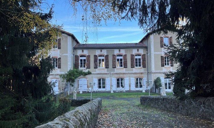 Arguenos Maison | Grande demeure dans les Pyrénées. Idéale pour les les groupes et les familles
