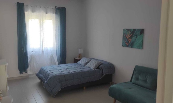 Zona I Val Melaina Appartement | LARGE STUDIO VIMERCATI