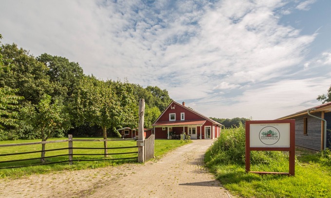 Vrees Maison | Large vacation home directly at the Eleonorenwald