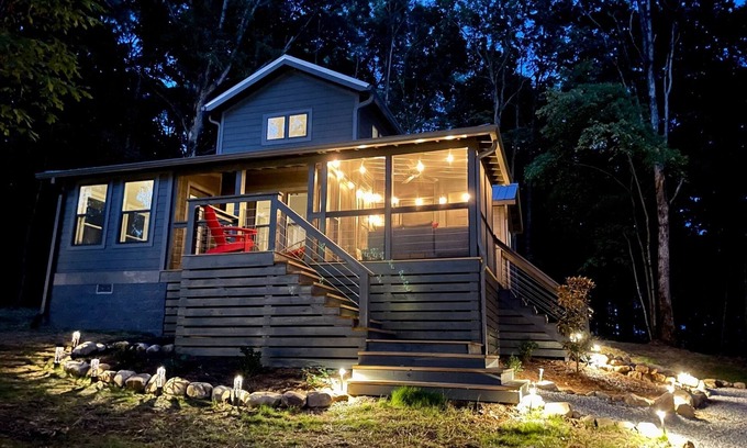 Tracy City Maison | Larger Home in Tracy City, TN Tiny Home Lake & Community-Retreat at Water's Edge