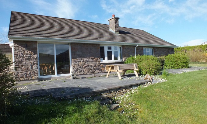 Caragh Maison | Lark Rise Holiday Home Glenbeigh