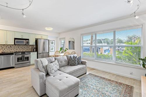 Hendricks and Venice Isles Appartement | Las Olas Blvd Waterfront Apt