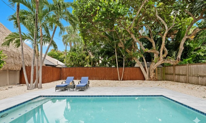 Idlewyld Maison | Las Olas Home Private Pool Walk to Beach Owner-Managed, 11+ Yrs Host