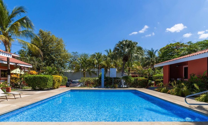 Coco Copropriété | Las Palmas Oasis: One Bedroom w/ Loft, NEW Kitchen!