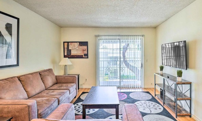 Las Vegas Appartement | Las Vegas Condo Explore The Strip and Downtown