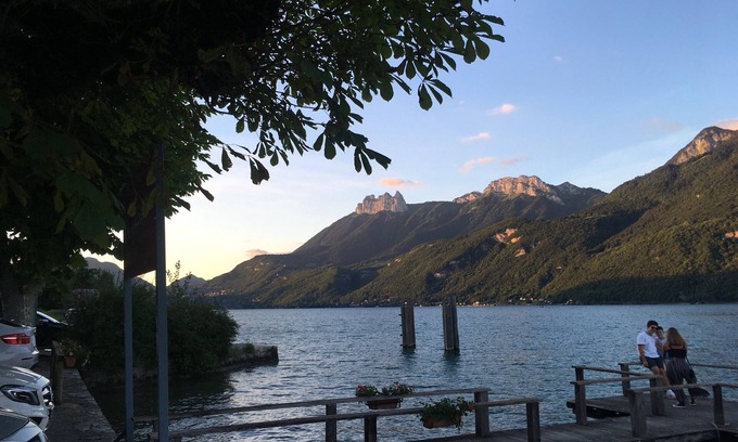 Copponex Maison | OFFRE DERNIÈRE MINUTE : grande maison à la campagne avec piscine, proche Annecy
