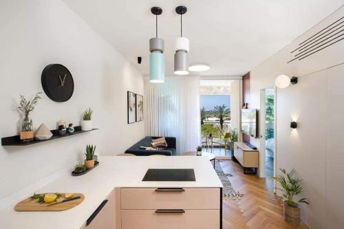 Caesarea Maison | lasuita- exclusive suites cesarea- sea view suite