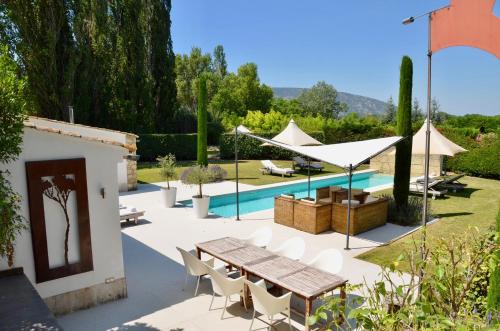 Oppede Maison | LASUITE Domaine Bertuli, heated Pool, Aircon