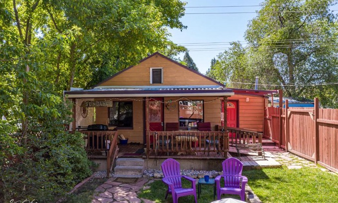Lava Hot Springs Maison | Lava Hideout Cabins