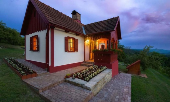 Carasova Maison | Lavanda Carasova