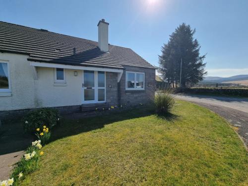 Carsphairn Maison | Lavender Cottage with Parking and Beautiful Views Spring Special