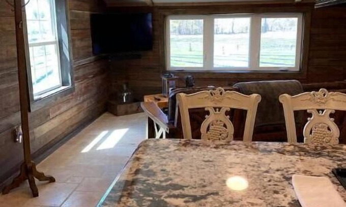 South Kingstown Autre | Lavender Farm Private Luxury Suite
