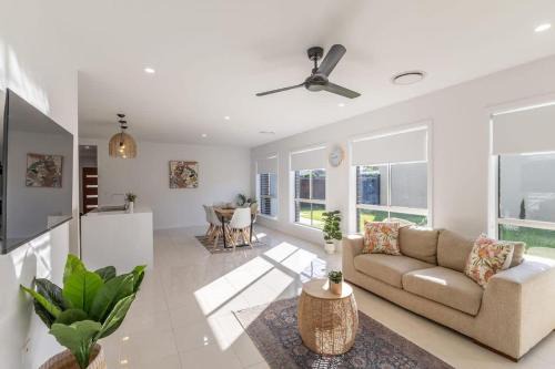 Myrtleford Maison | Lavender & Olive