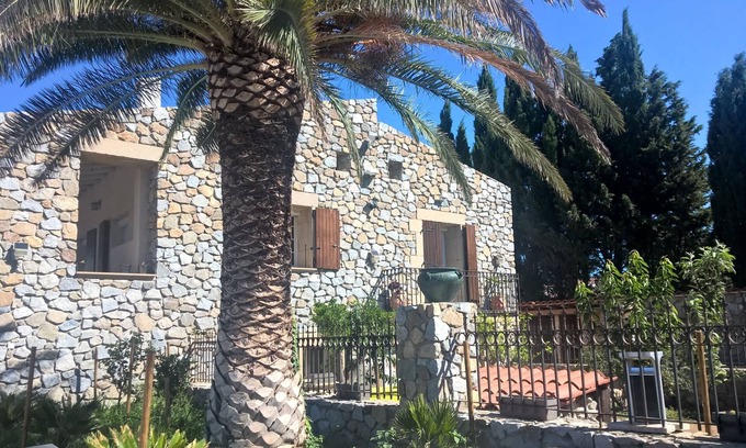 Perpignan Cottage | Domaine LaViaRegia à 5 min du centre ville historique : Mas Venezia