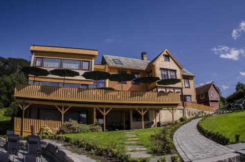 Brekke Hôtel | Lavik Fjord Hotel & Apartments