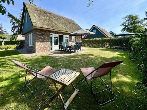 Sint Maartensvlotbrug Maison | Lavish villa close to sea, beach, forest