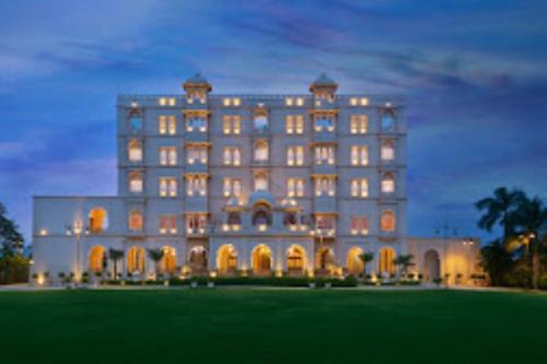 Vadodara Hôtel | Laxminarayan Club & Resort Vadodara