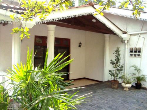 Anniwatta Maison | Layathraa Kandy