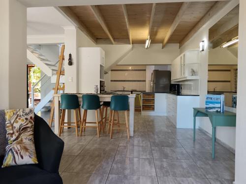 Wavecrest Appartement | Lazy Days Apartments - Jeffreys Bay