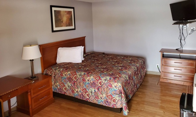 Junction Hôtel | Lazy T Motel