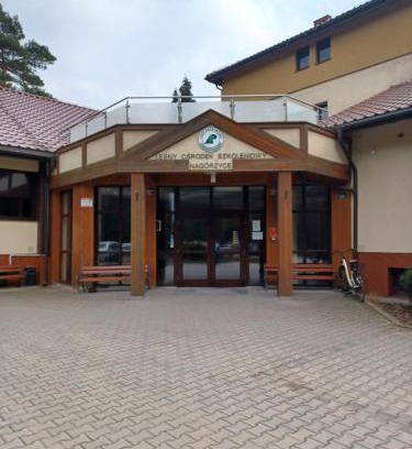 Tomaszow Mazowiecki Hôtel | Leśny Ośrodek Szkoleniowy Nagórzyce