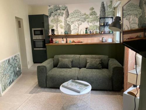 Montville Appartement | Le 101 appartement dans charmant village parking facile