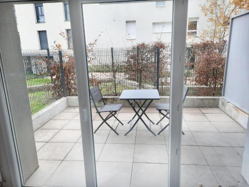 Maladiere Appartement | Le 18 - Apt 2 Personnes, avec terrasse