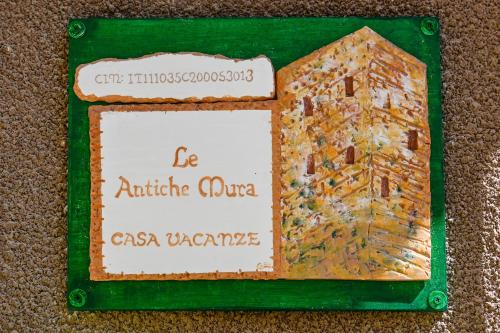 Iglesias Maison | Le antiche mura