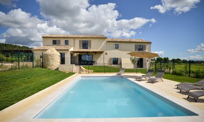 Bagnols-sur-Ceze Maison | Mas isolé, piscine privée clôturée, Provence, Ardèche, 30 km Uzès Avignon