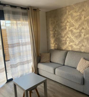 Saint-Etienne-du-Gres Appartement | Le Bastidon des Alpilles