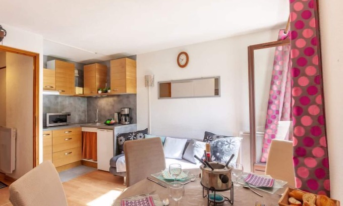 Les Bottieres Appartement | Le Bochate by Interhome
