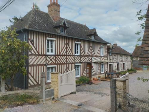 Le Mesnil-Mauger Lit Et Petit-Déjeuner | Le Bois Rouland