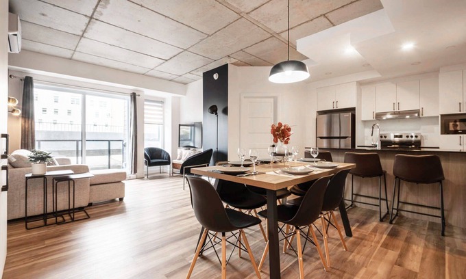 Saint-Roch Appartement | Le Bonaparte+piscine sur le toit et stationnement