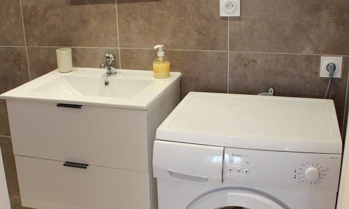 Luxeuil-les-Bains Appartement | Le Briand - Studio 1