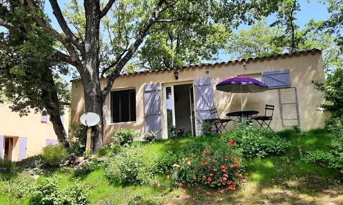 Sainte-Croix-a-Lauze Maison | Le Cabanon