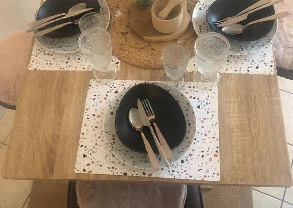 Tallard Appartement | Le camélia
