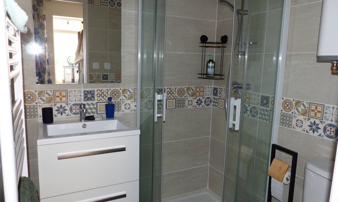 Route d'Arles Appartement | Le Capucin Appartement Spacieux pour 2 personnes