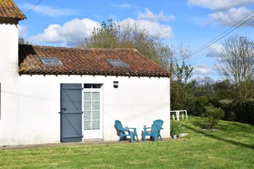 Chantonnay Lit Et Petit-Déjeuner | Le Cardoué, gíte au cœur du bocage vendéen proche Puy duFou